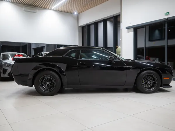 Dodge Challenger DEMON